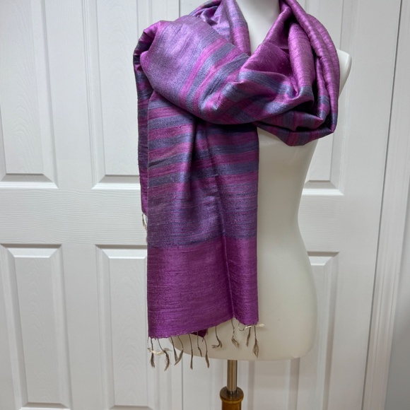 Rustic Design Silk Scarf - 72"x24" - NEW in Bag. - Picture 2 of 10